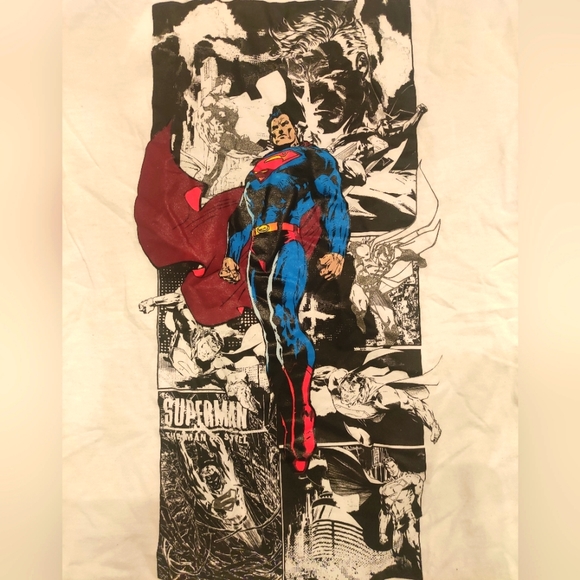 Superman Graphic Tee - Picture 2 of 3